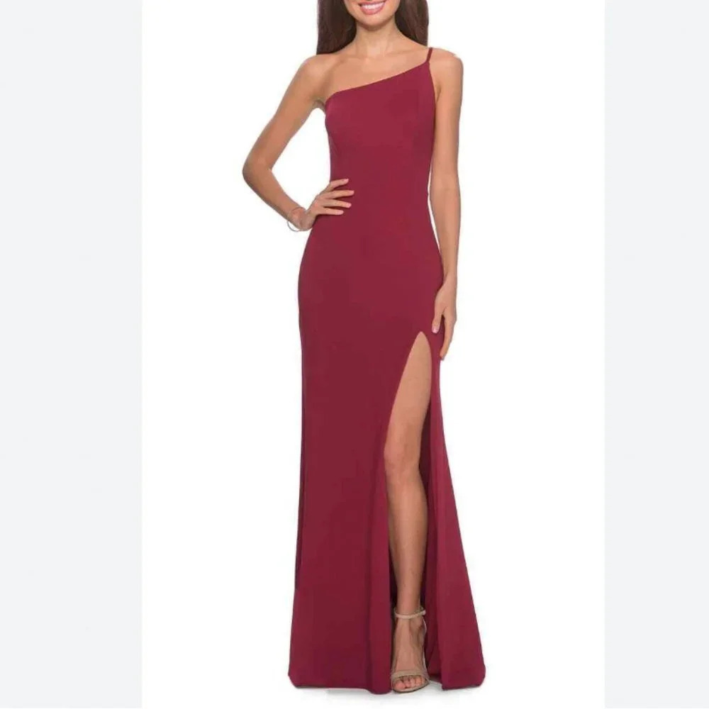 NWT La Femme One-Shoulder Jersey Gown Size 4